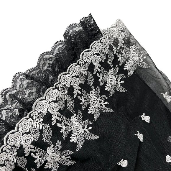 NWT Gothic Lolita Size S 4 Embroidered Floral Rose Motif Babydoll Dress - Picture 5 of 7